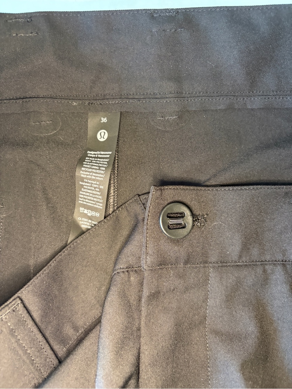 New Lululemon black relaxed fit twill shorts men size 36 9” inseam golf athletic - Picture 3 of 5